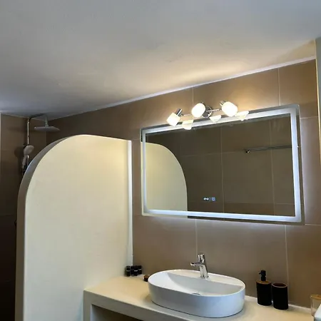 Сasa de vacaciones Kouri Escape *